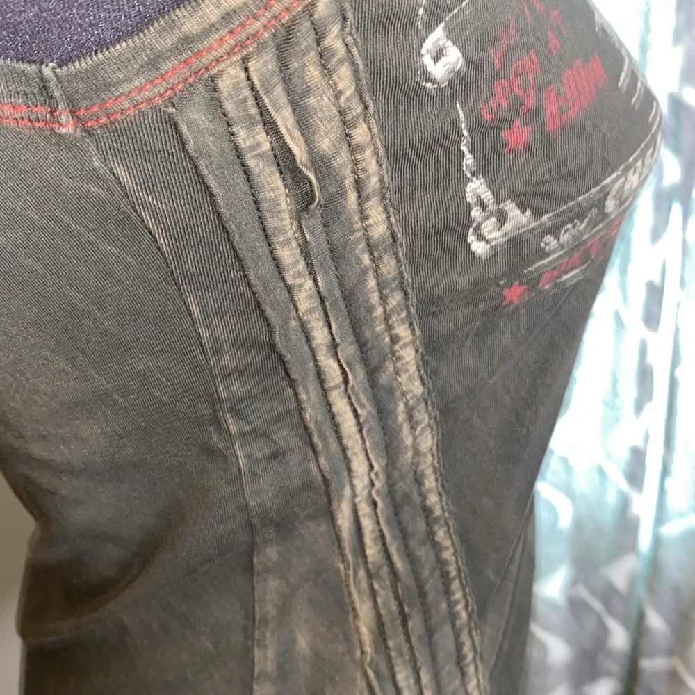 Salvage Black and Red Graphic Tank Top - Picture 9 of 9